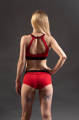 czerwone damskie szorty sportowe do pole dance z pushup i czarnym paskiem