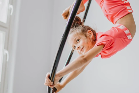 Trening na kole cyrkowym dla dzieci